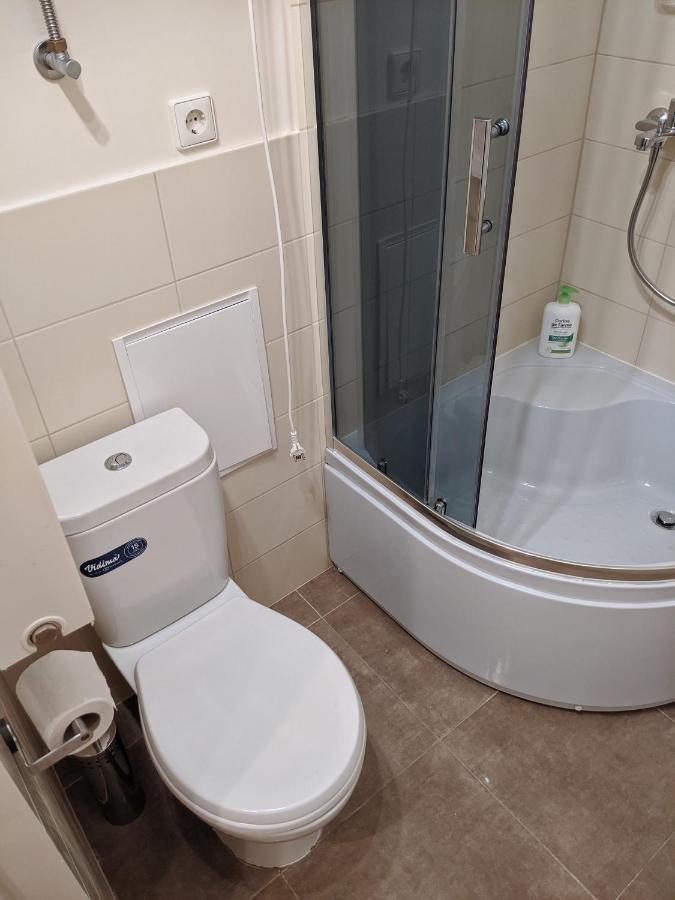 Niedru Apartamenti Liepāja Esterno foto